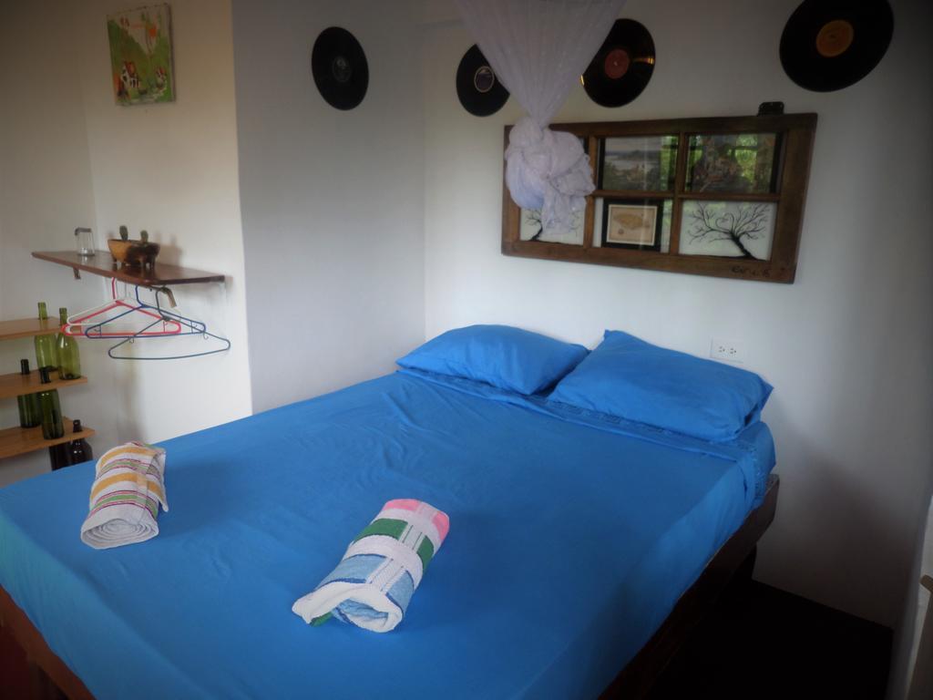 La Familia Guest House And Natural Farm Port Antonio Buitenkant foto