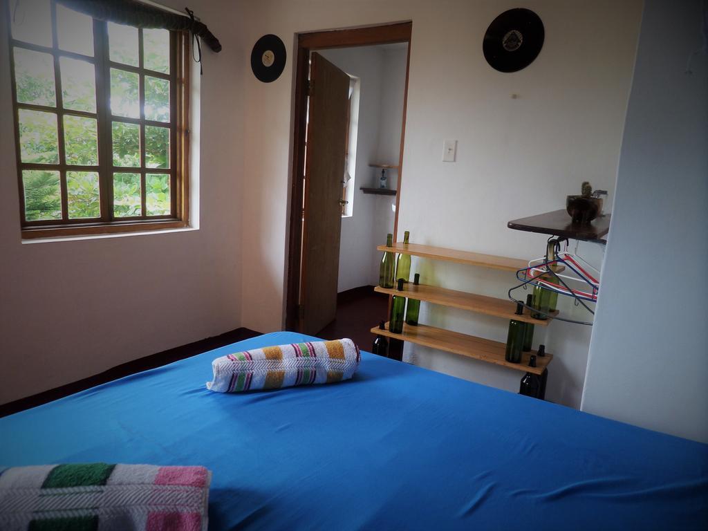 La Familia Guest House And Natural Farm Port Antonio Buitenkant foto