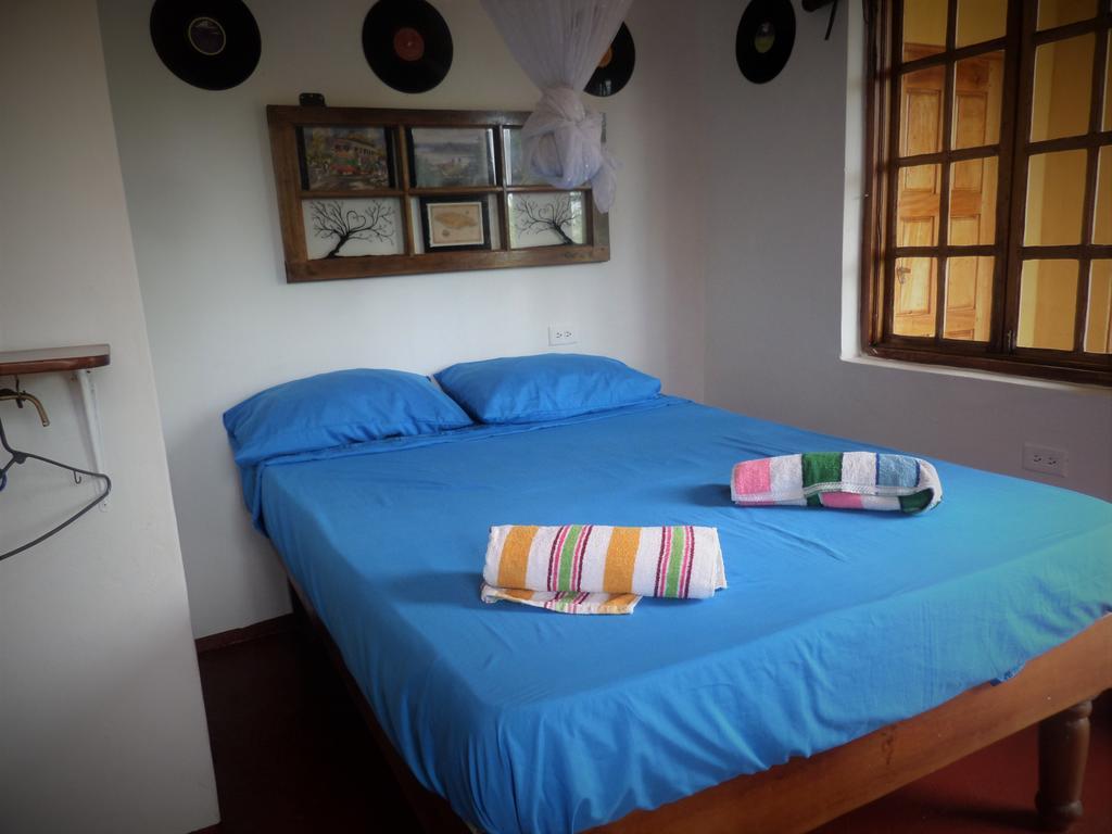 La Familia Guest House And Natural Farm Port Antonio Buitenkant foto